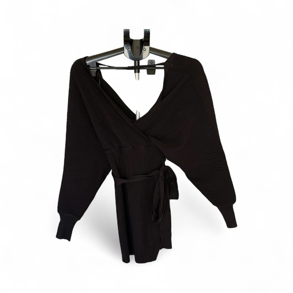 🖤 IMMODEL Black Pleated Wrap Sweater Top – Size Small